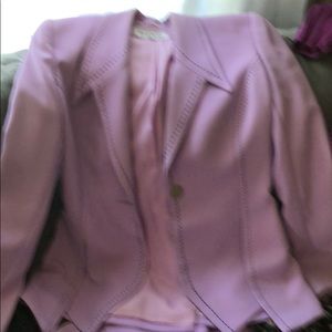 Cleaned out my closet! I’m selling it together.